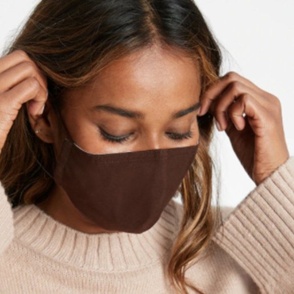 ๐ Free True Hues Face Mask - Picture 2 of 4